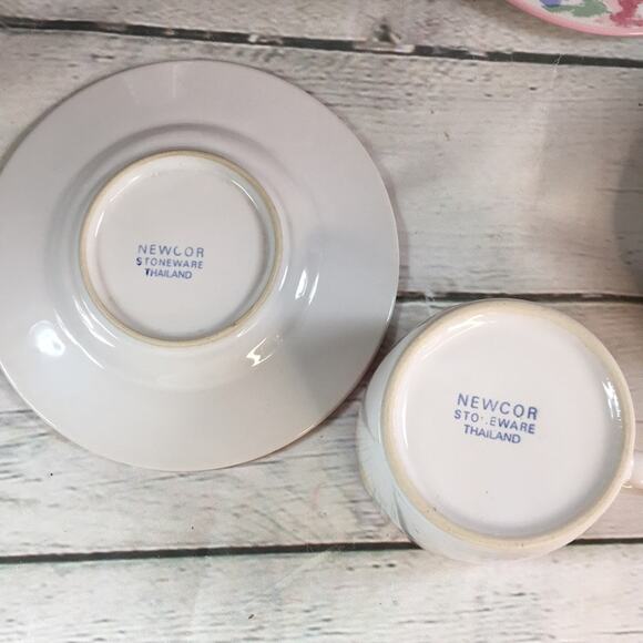 Set of 4 Vintage‎ Newcor Monet's Garden Flat Tea/Coffee Cups and Saucers - Picture 6 of 11